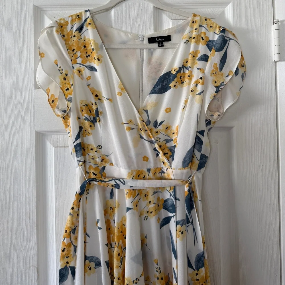 French Countryside White and Yellow Floral Print High-Low Dress - size M - Picture 3 of 7